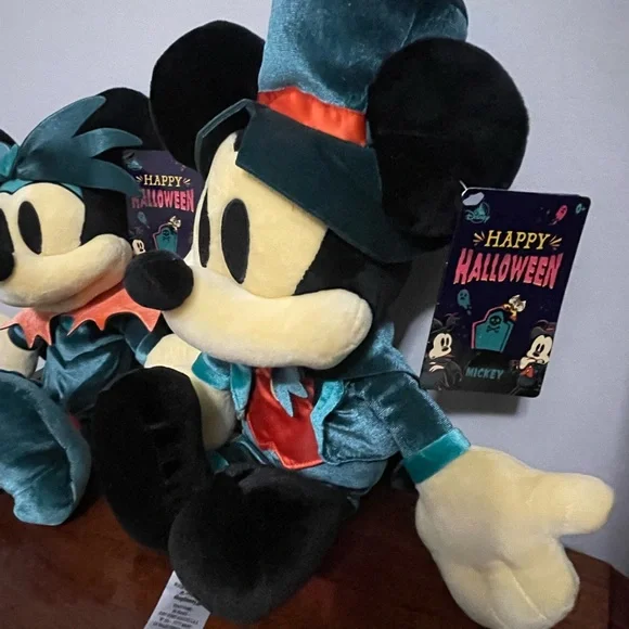 Disney Halloween Mickey and Minnie Plush Pair - Picture 5 of 5